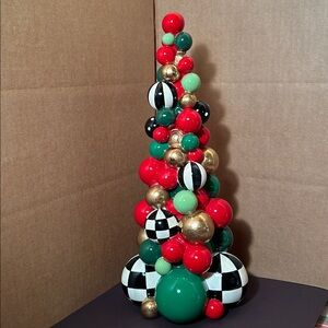 2025 MacKenzie Child’s Christmas Tree